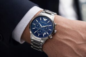 Qui et où sont fabriqués les montres Emporio Armani